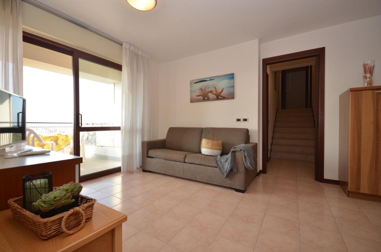Residenza Porta Del Mare Appartement Lignano Sabbiadoro Buitenkant foto